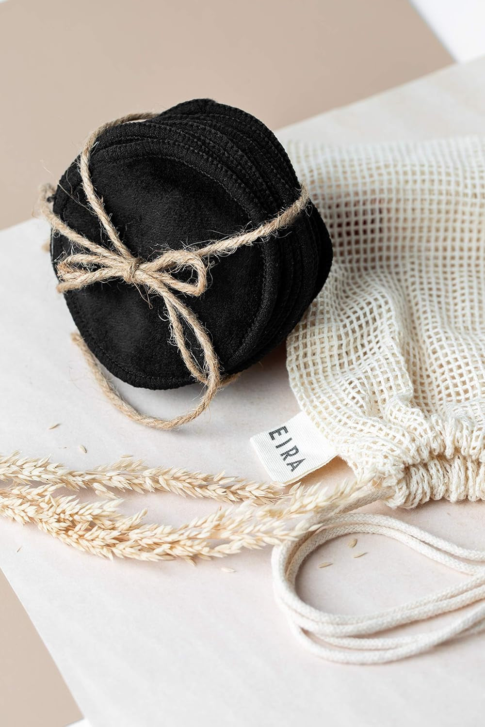 Eira's Reusable Makeup Pads - Black Bamboo Rounds with Wooden Holder